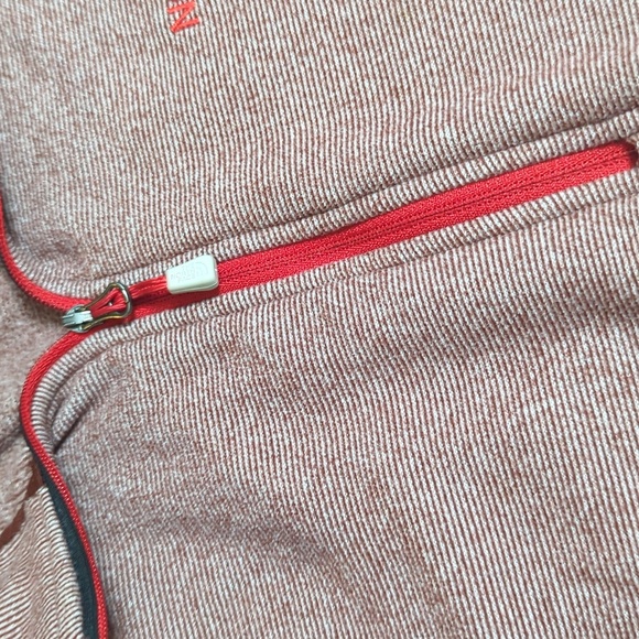 The North Face Men’s 1/4 Zip Sweater Fleece Size XL in Heathered Red - Picture 4 of 10
